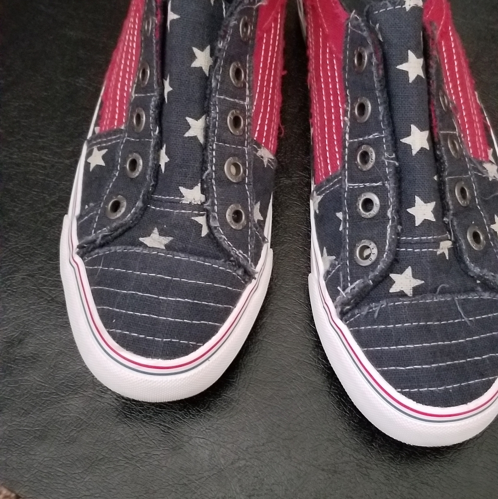 Americana women's casual shoes
